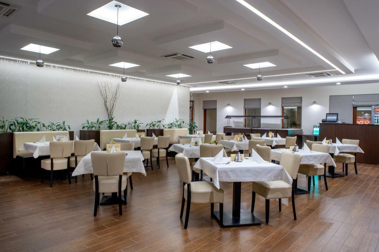 Doresz Wellness Panzio Bed & Breakfast Ujhartyan Ngoại thất bức ảnh