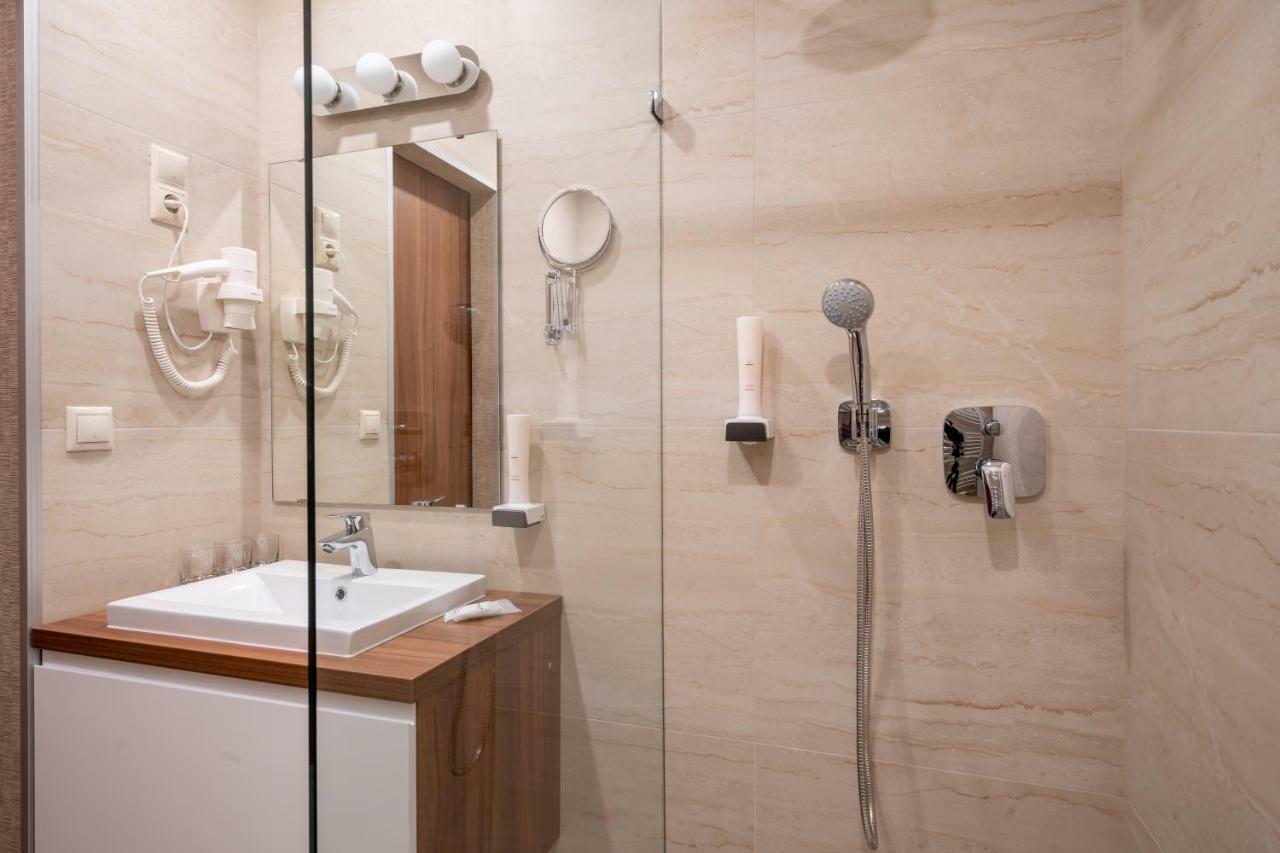 Doresz Wellness Panzio Bed & Breakfast Ujhartyan Ngoại thất bức ảnh